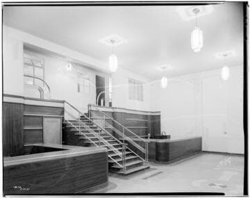 L1.5 - Lighting, Offices - News Bulletin office