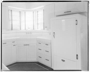 H2.3 - Home Kitchen - All Electric Home of Mrs. McDonald