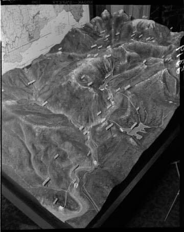 3D relief map display of Sierra Nevada's and all existing Big Creek facilities