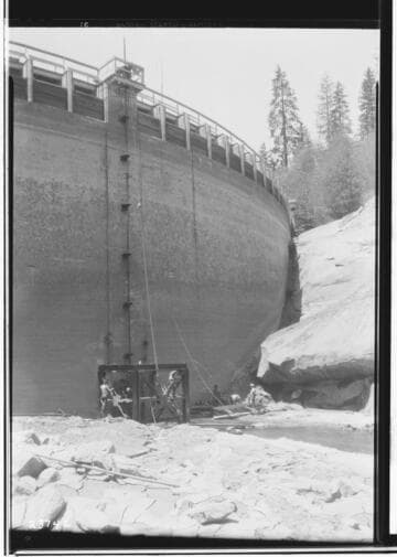 Big Creek #2 Installation of trash rack at sluice gate Dam #5