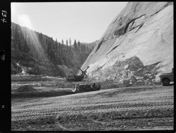 Big Creek - Mammoth Pool - Cleanup of shot rock from west abutment blister