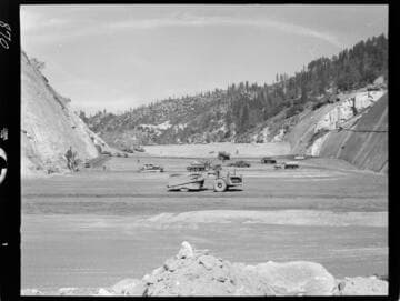 Big Creek - Mammoth Pool - General view of Dam looking upstream