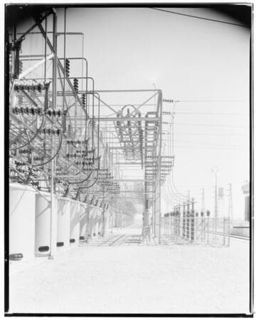 Spray system at work on 60kV switches at Lighthipe Substation