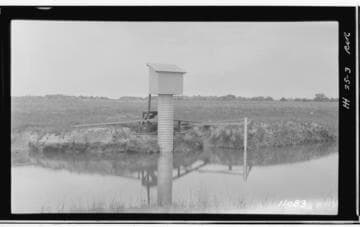 Big Creek, Herminghaus Ranch - Herminghaus Estate. Gage No. A. Recorder installation