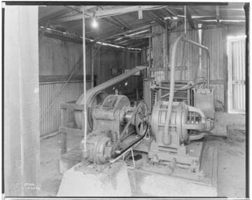 O1 - Oil Wells & Equipment - Motor on pump for Oil Well