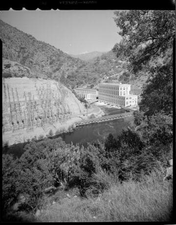 Big Creek Powerhouse 2 & 2a with 1 variant