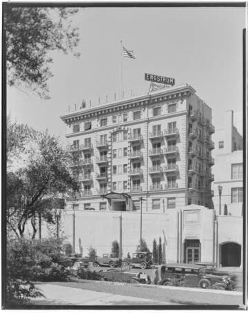 B1.25 - Engstrum Apt./Hotel