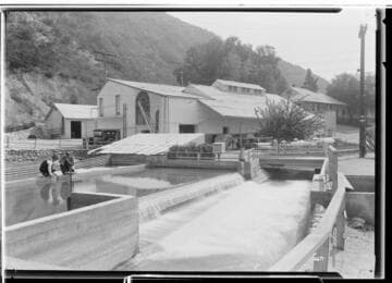 PL&Ps first hydro plant built in 1898