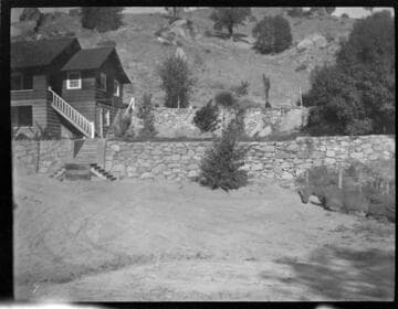 Cabins in foothill oak woodland