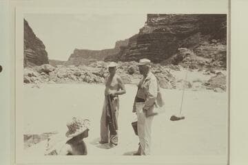 Garth Marston, Josh Eisaman and Dock Marston on beach below Mile 24.5