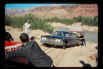 Hauling across Paria Creek