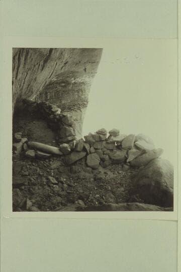 Ruins in The Narrows below Rainbow Bridge