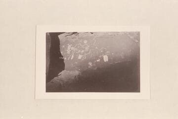 [Petroglyphs across from the mouth of Ticaboo.]