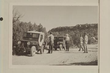Kent Frost's jeeps for the Needles trip.  Kent Frost; Archeyes Masland; Hugh cutler; Ballard Atherton