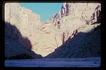 Waterhole Canyon, Mile 198.5