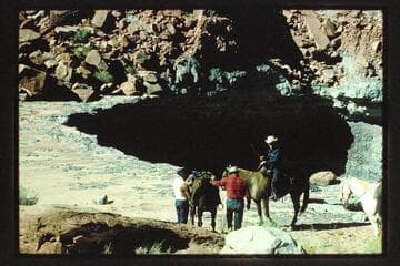 Drop in Horsethief Canyon