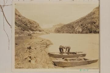 Upstream from lunch stop in Iceberg Canyon