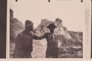 Gibson on the left.   "They Were a Strong Team--Langdon, Gibson and Kane." [caption of print in Stanton collection]