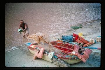 Belknap fills a boat to settle water; Diamond Creek