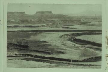 Grand View Point and Junction Butte upper left.  The Blue Mountains upper right.  Bonita Bend center.  Telephoto lens