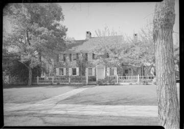 Ross, Mr. and Mrs. Sydney George, II, residence