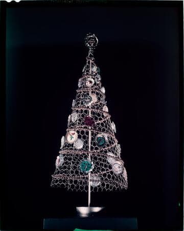 [Christmas decorations]