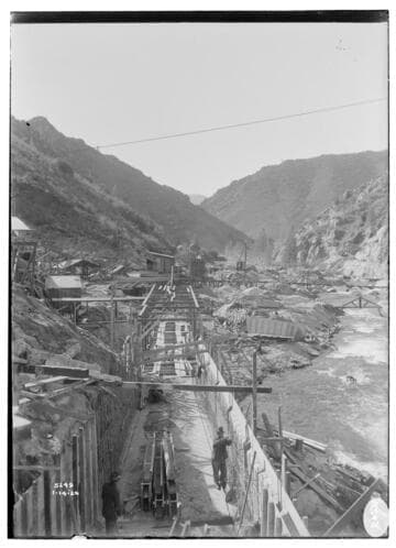 Kern River No. 3 - Dam at headworks