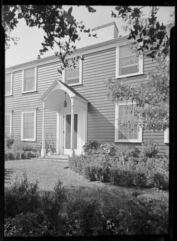 Rennick, Avery, residence