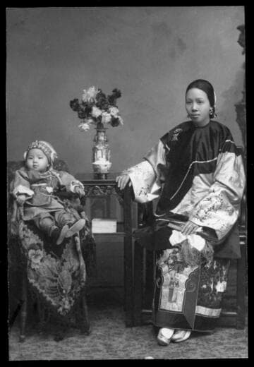 Mabel Chin and Chin Quan Gue