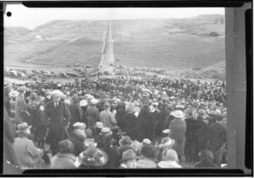 Easter sunrise service, Pacific Palisades