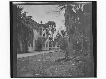Side view of Forman House, Pico Boulevard, Los Angeles