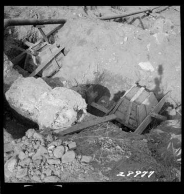 Kaweah #2 - Flume #9 - Close-up of footing