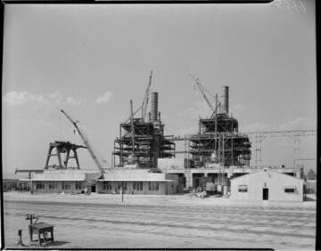 Wide shot on Etiwanda construction site