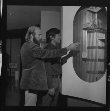 Young people on a tour of San Onofre Nuclear Generating Station
