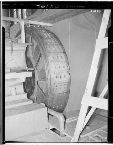 Vernon Diesel Plant - view of rotor of 7500kVA Generator showing spider redrilled for 42 poles