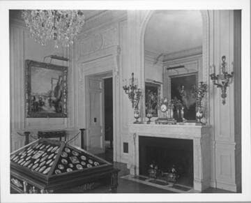 Small drawing room in the Huntington residence