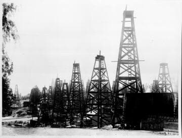 Canfield and Clampitt wells, Glendale Blvd. and Court St., Los Angeles